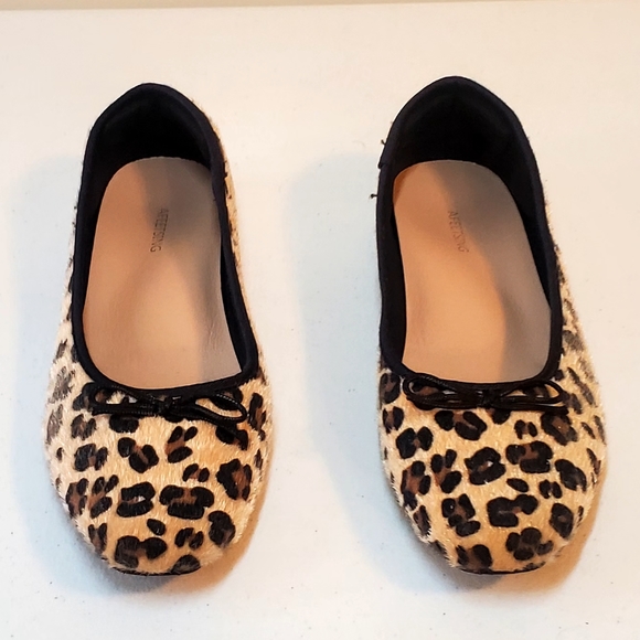 Afeetsing Leopard Flats - Picture 3 of 12